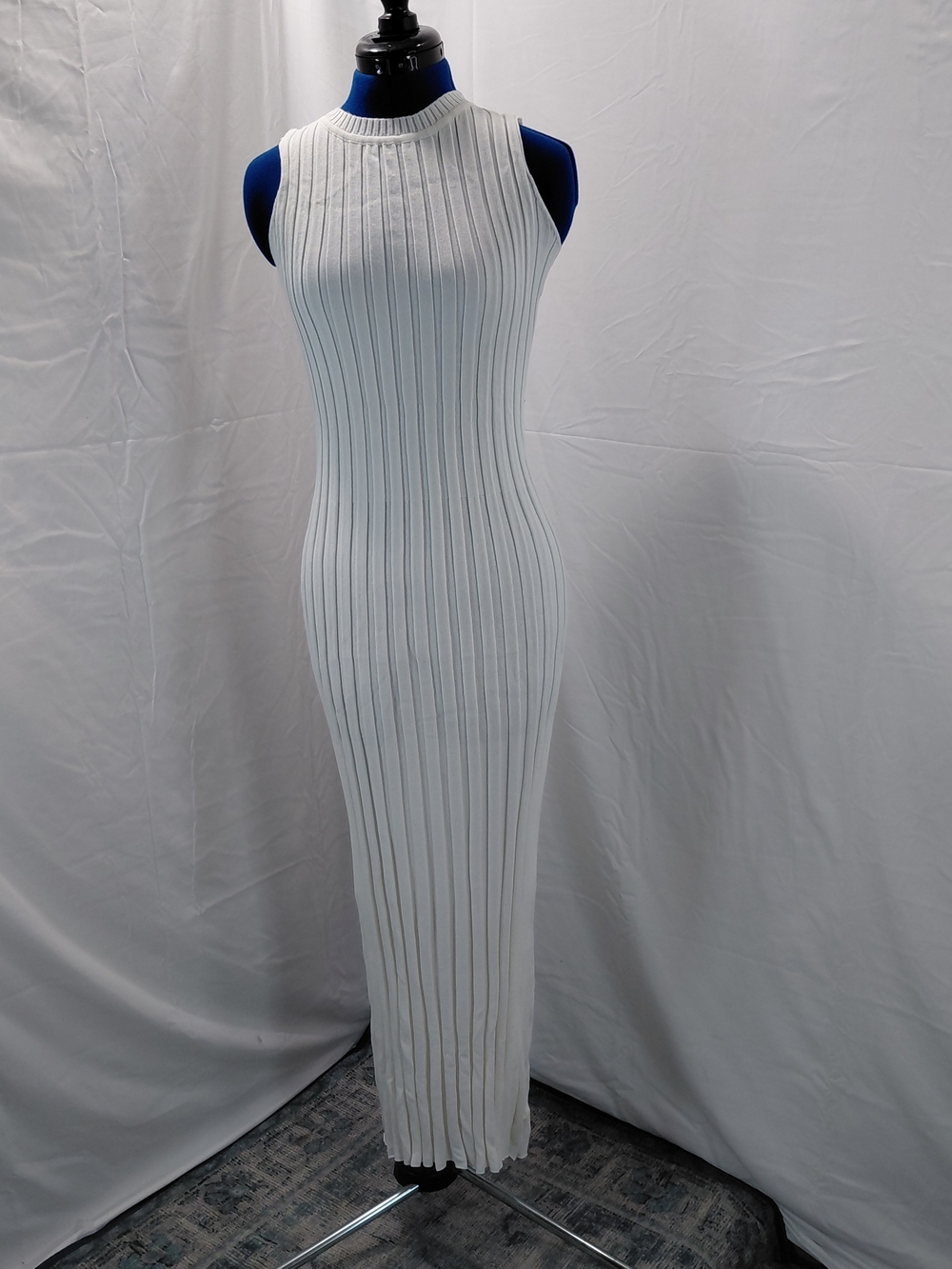 Commense White Ribbed Sleeveless Maxi - Picture 3 of 15